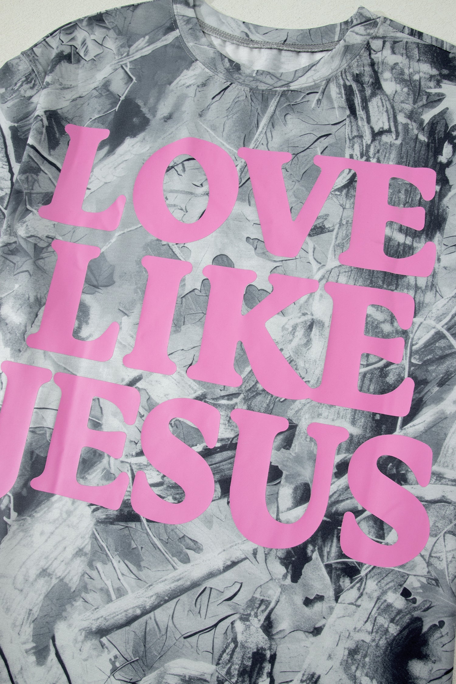 Love Like Jesus Tee